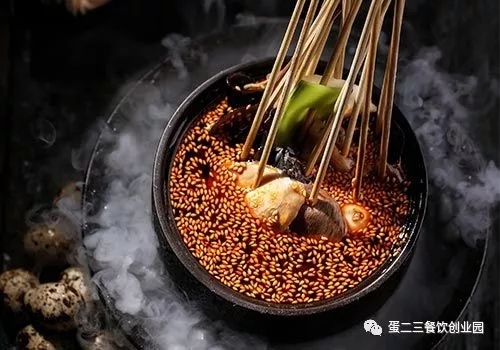 这个品牌是未来餐饮新宠,很多人都“误入歧途”,你选对了吗?